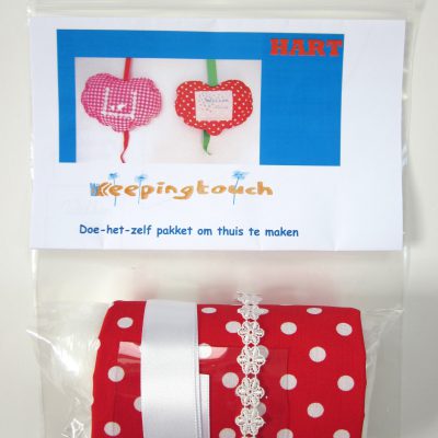 Knuffelhart make it yourself, Keepingtouch, in contact blijven met mooie momenten.