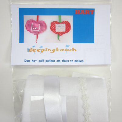 Knuffelhart make it yourself, Keepingtouch, in contact blijven met mooie momenten.