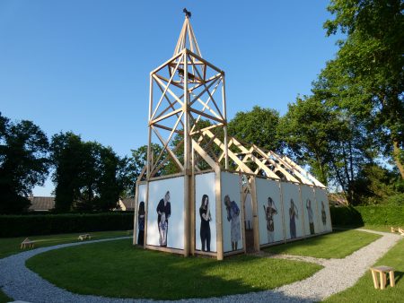 replicakerk-Haren-in-de-Wind
